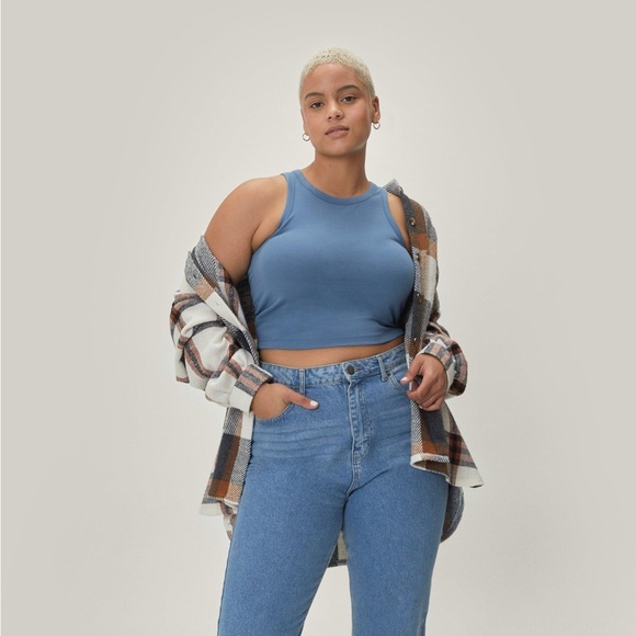 ✨BNWT - Nasty Gal Plus Size Jersey Racerback Crop Top - size 24✨ - Picture 3 of 3